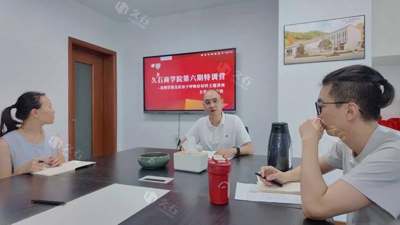 1759202857928152.jpg 4.jpg