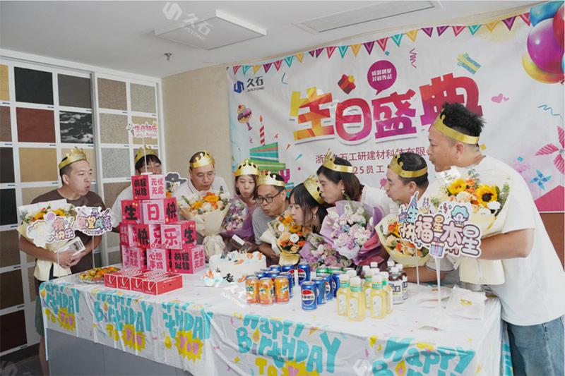 1759213785128828.jpg 640.jpg